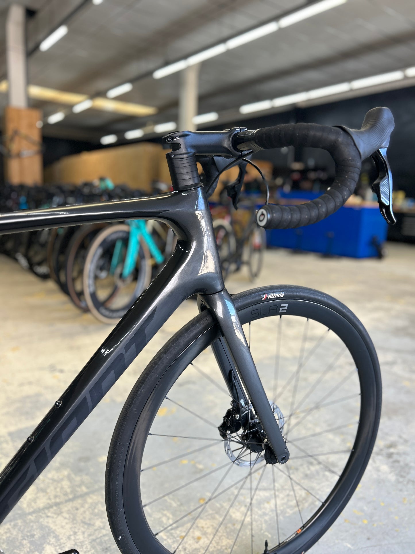 Giant Defy Advanced Pro AXS Carbon Racefiets