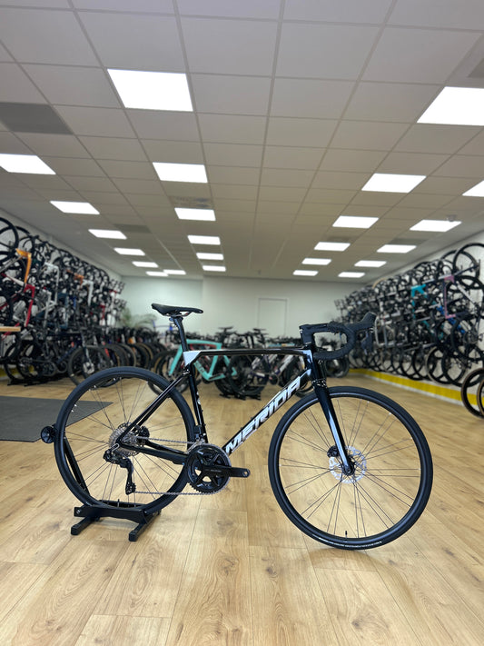 Showroom Model 0km Merida Scultura 8000 Di2 Carbon Racefiets