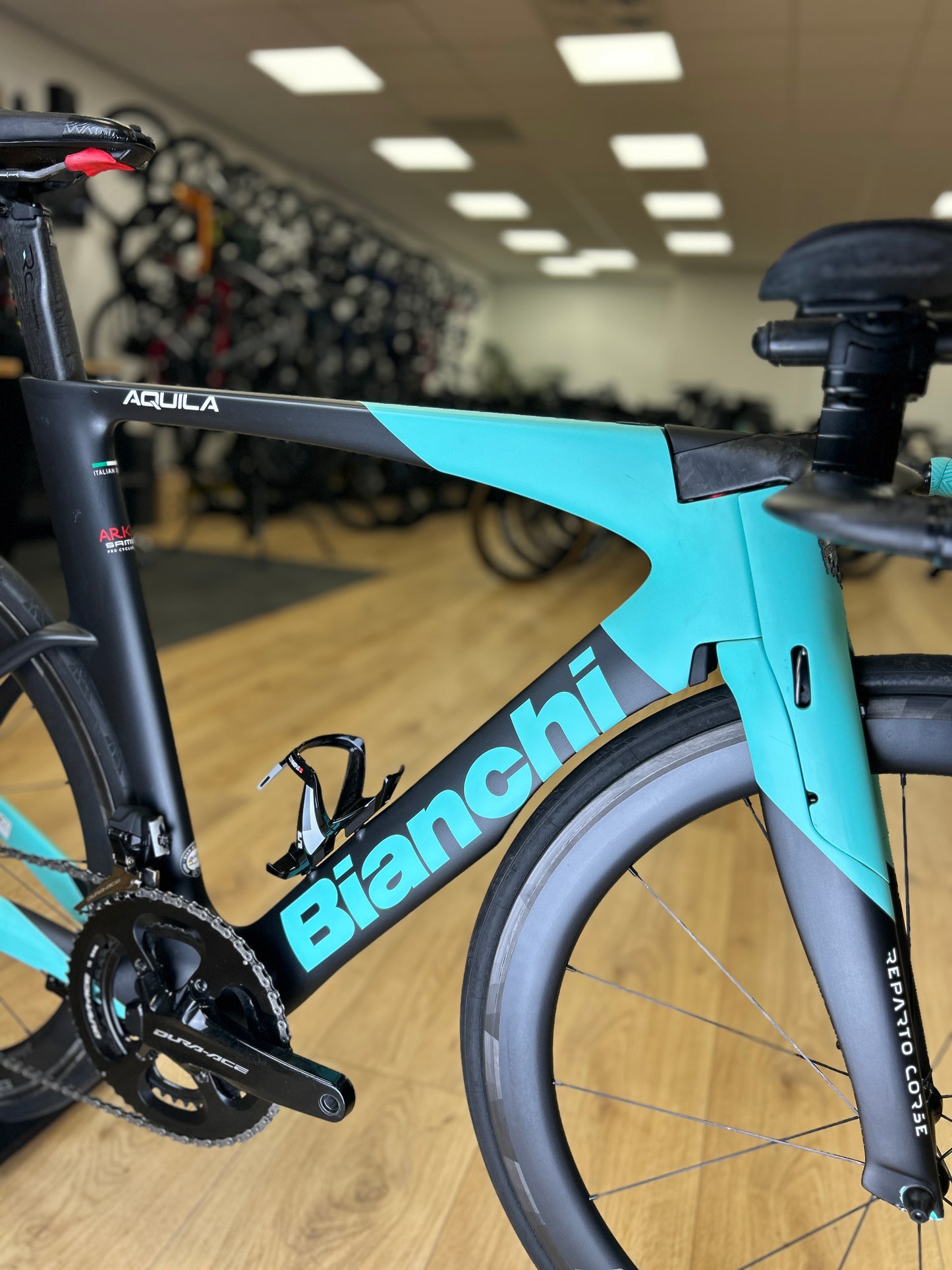 Bianchi Aquila CV TT Di2 Dura Ace Carbon Racefiets