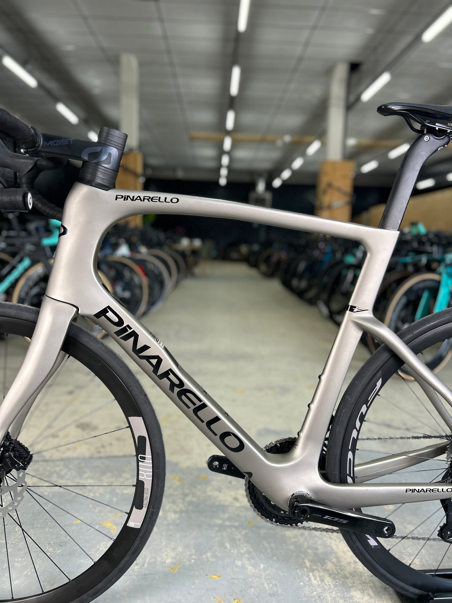 NIEUW Pinarello F5 Di2 Carbon Racefiets