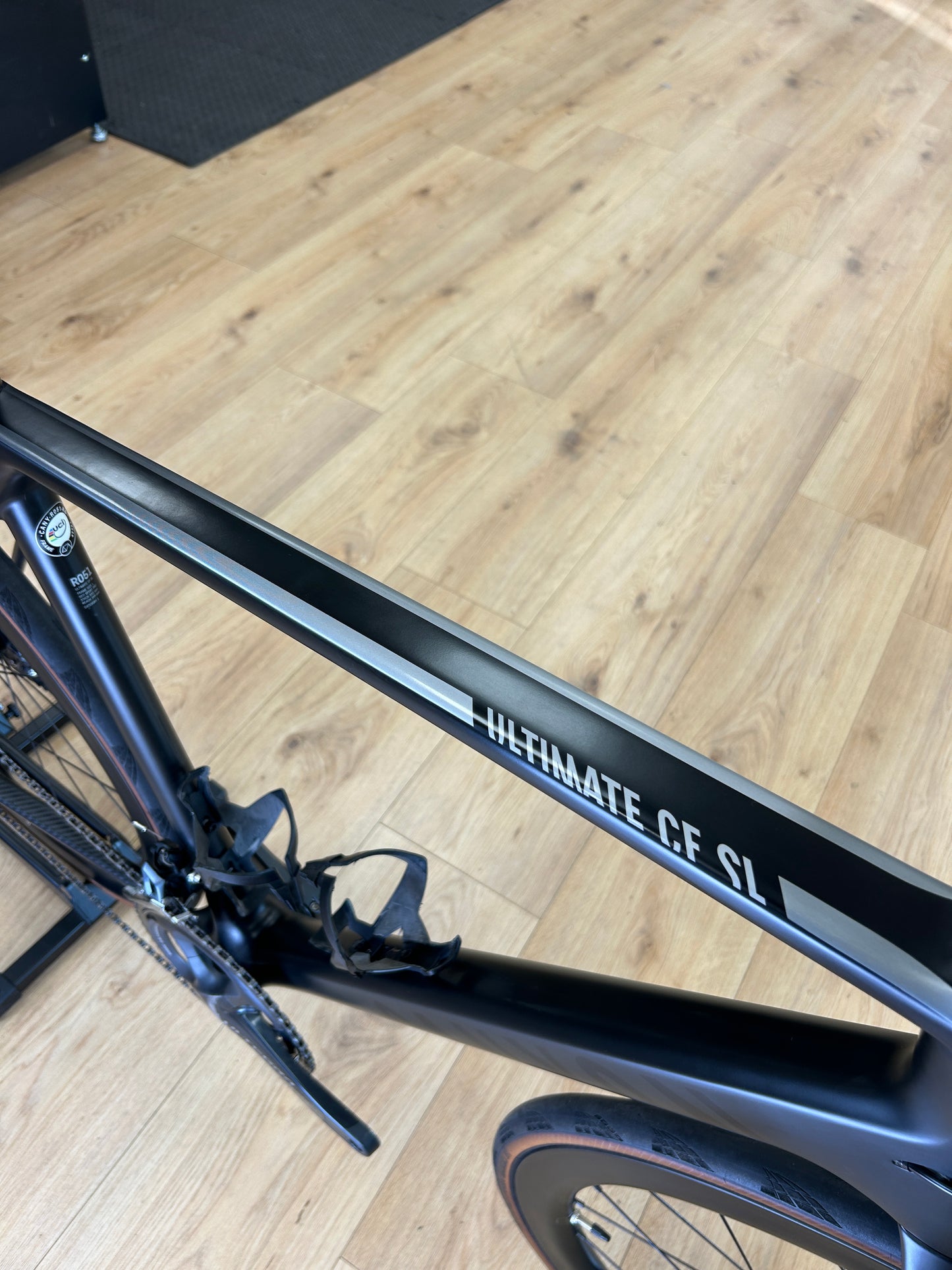 Canyon Ultimate CF SL Disc Carbon Racefiets