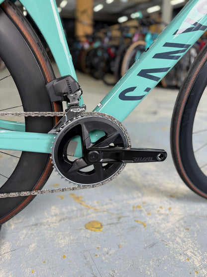 Canyon Aeroad CF SLX AXS Carbon Racefiets