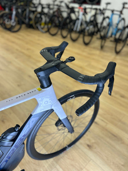 0km Showroom Model Orbea Orca Aero M30iLTD Di2 Carbon Racefiets