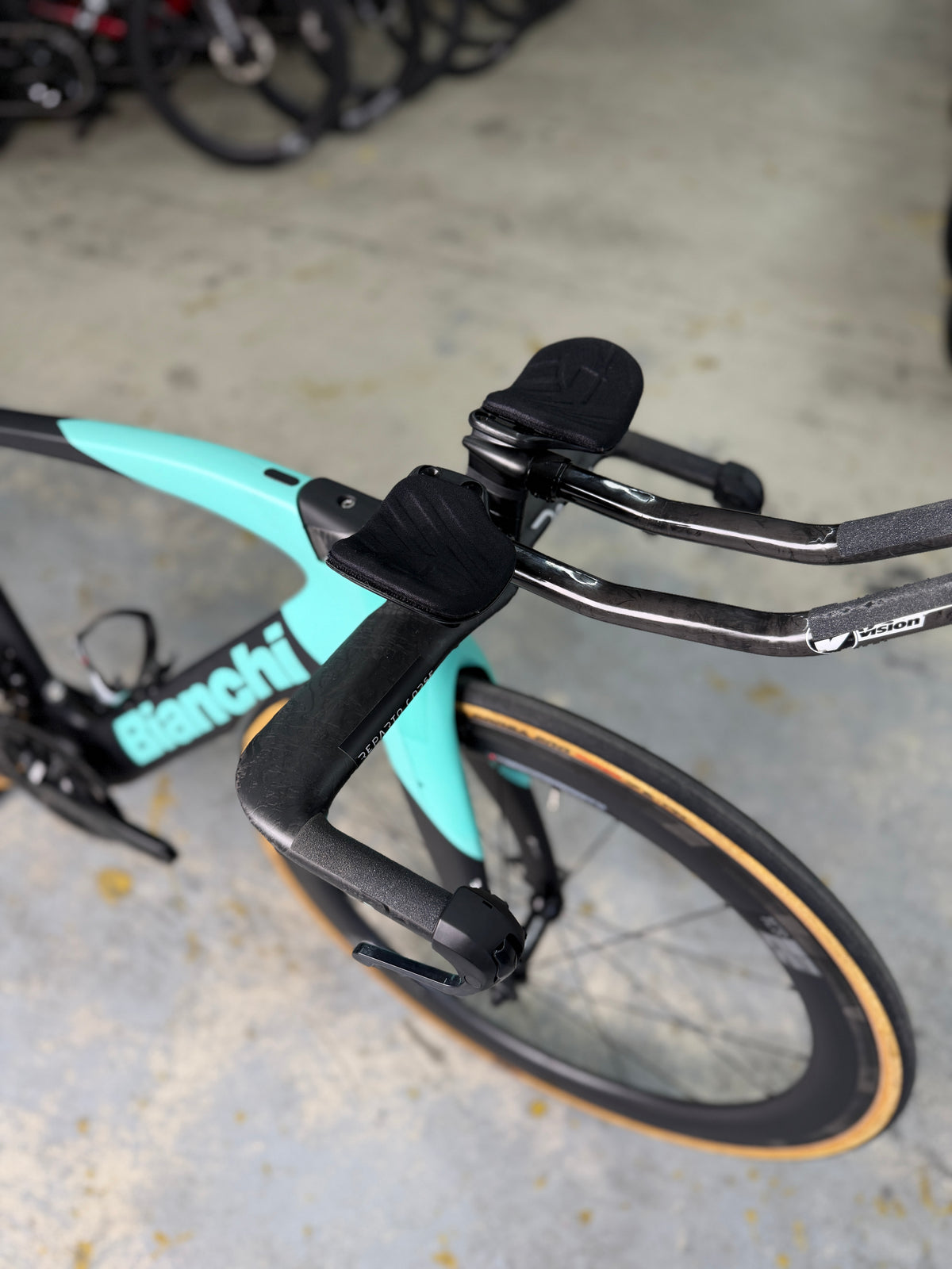 Bianchi Aquila CV Dura Ace Di2 Carbon Racefiets