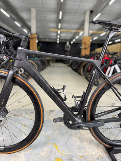 Canyon Ultimate SLX Di2 Carbon Racefiets