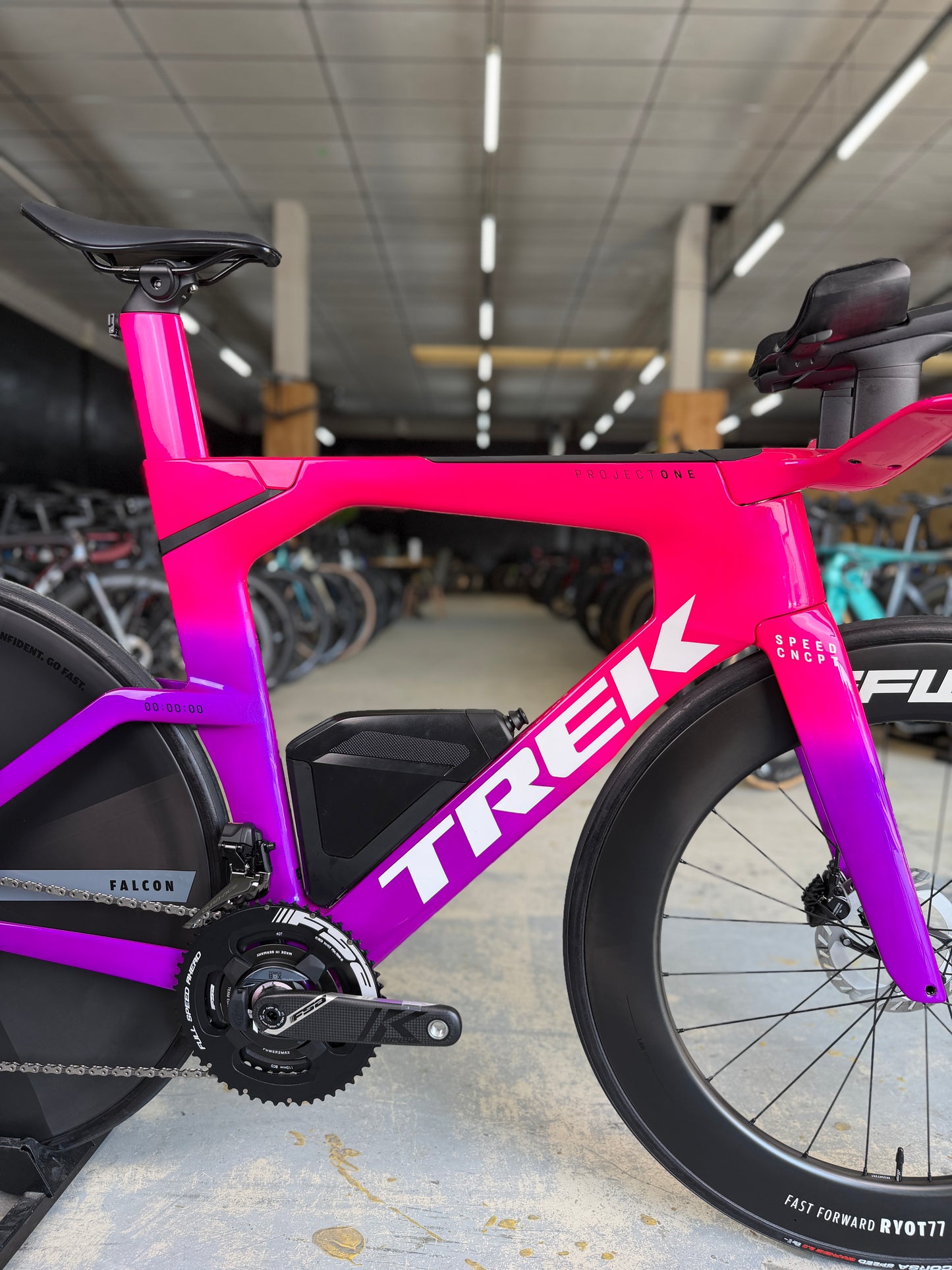 NIEUW Trek Speed Concept SLR7 Dura Ace Di2 Carbon TT