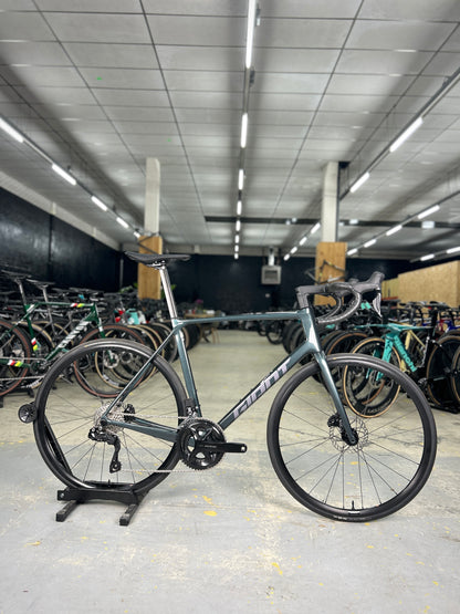 NIEUW Giant TCR Advanced Di2 Carbon Racefiets