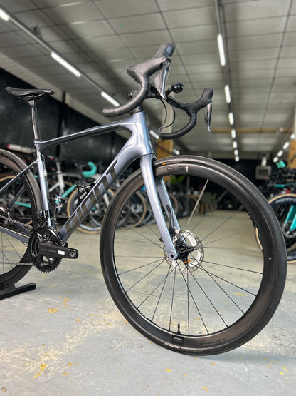Giant Defy Advanced Pro 1 Di2 Carbon Racefiets
