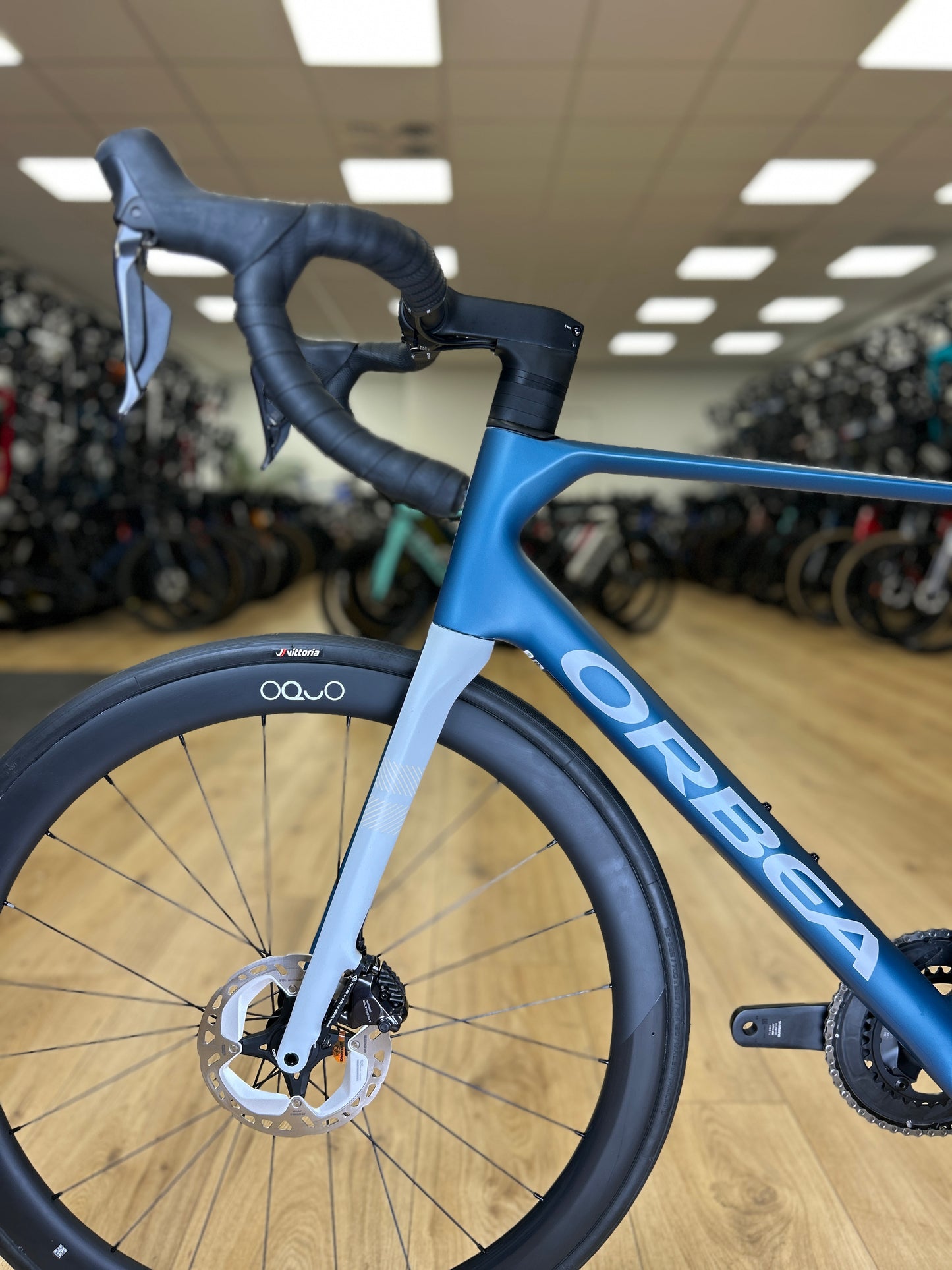 0km Showroom Model Orbea Orca M20iTEAM Di2 Carbon Racefiets