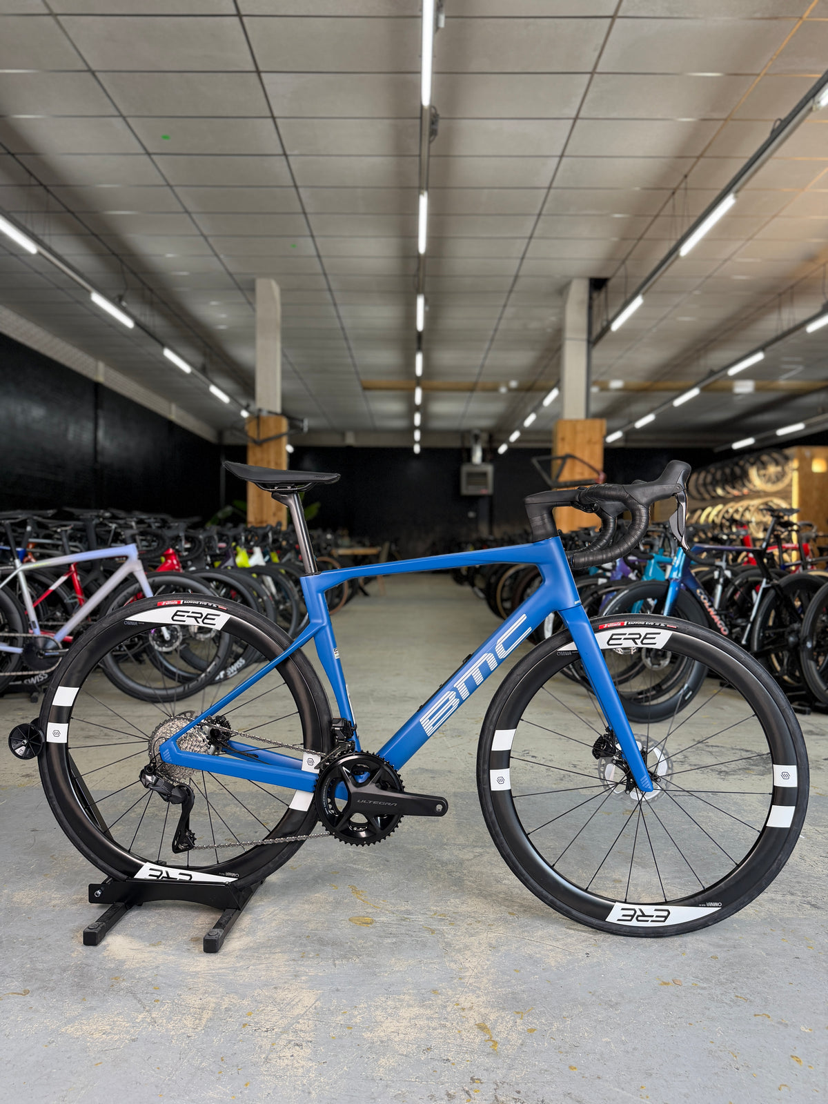 NIEUW BMC Roadmachine TWO Di2 Carbon Racefiets