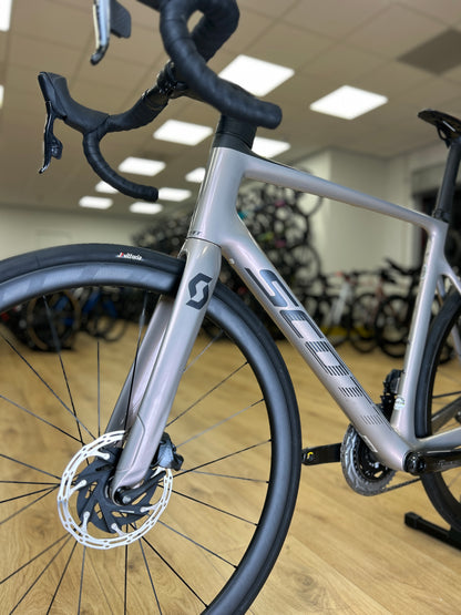 Scott Addict RC10 AXS Carbon Road Bike