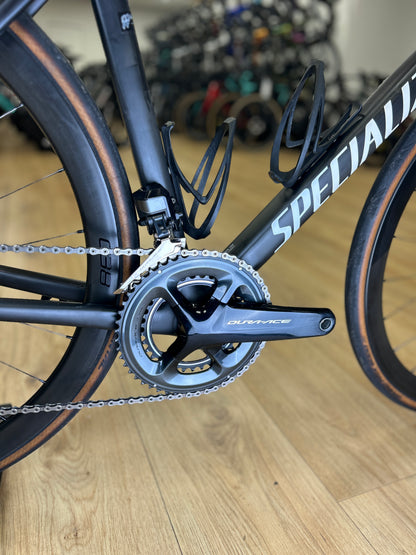 Specialized Roubaix Expert Di2 Carbon Road Bike