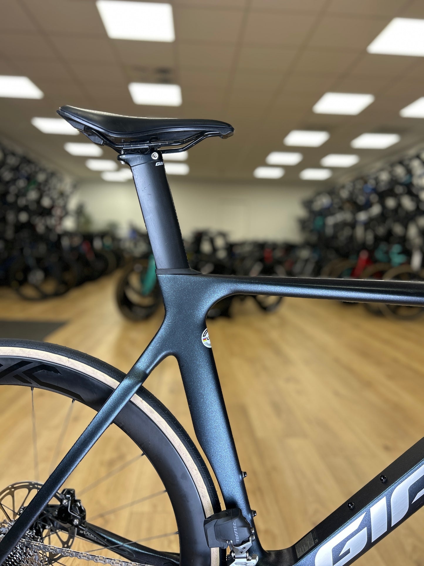 Giant Propel Advanced 1 AXS Carbon Road Bike