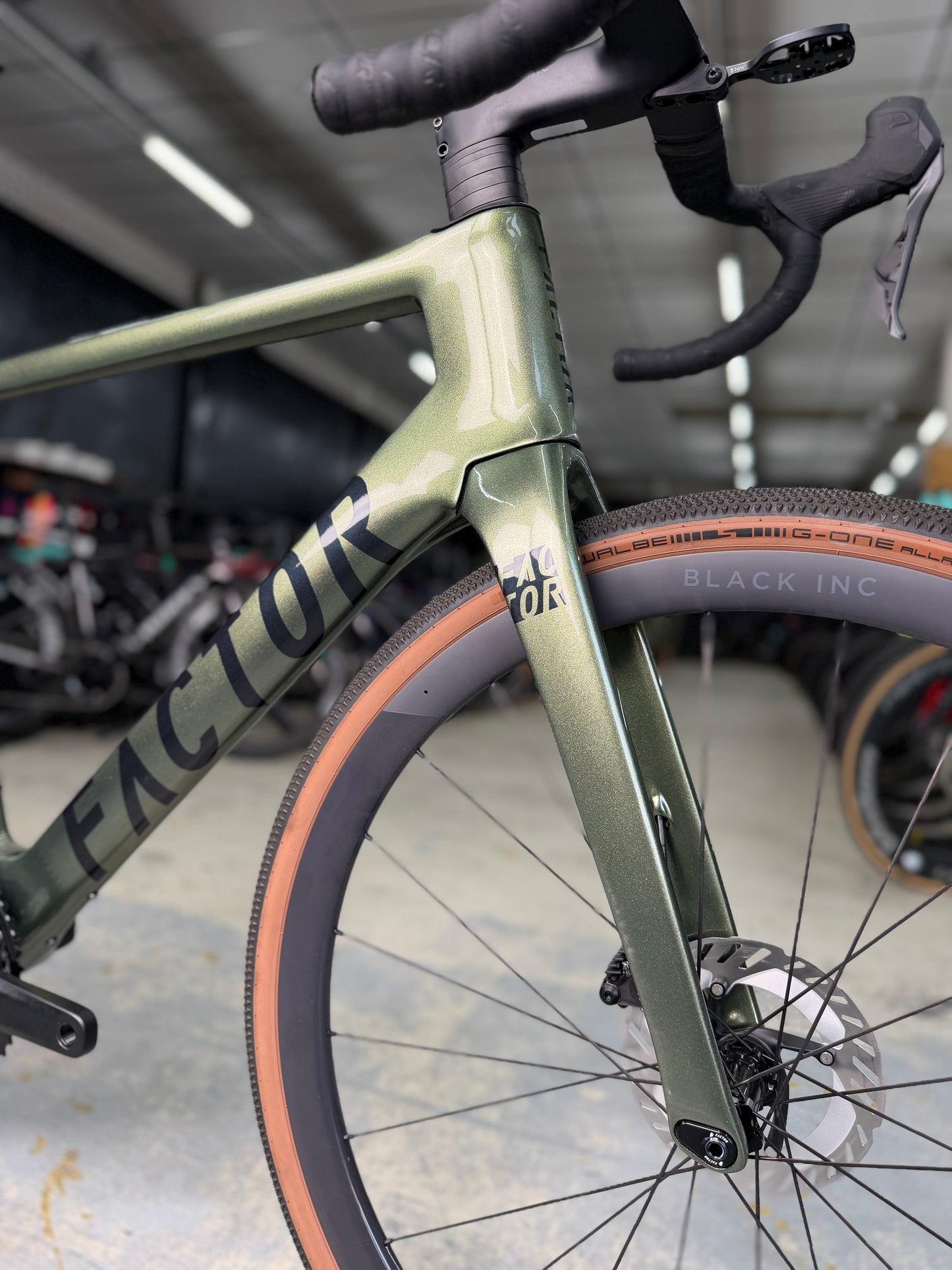 NIEUW Factor Ostro Gravel GRX Di2 Gravel Fiets