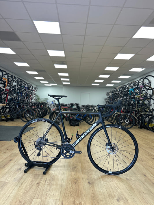Cannondale SuperSix Evo Carbon Racefiets