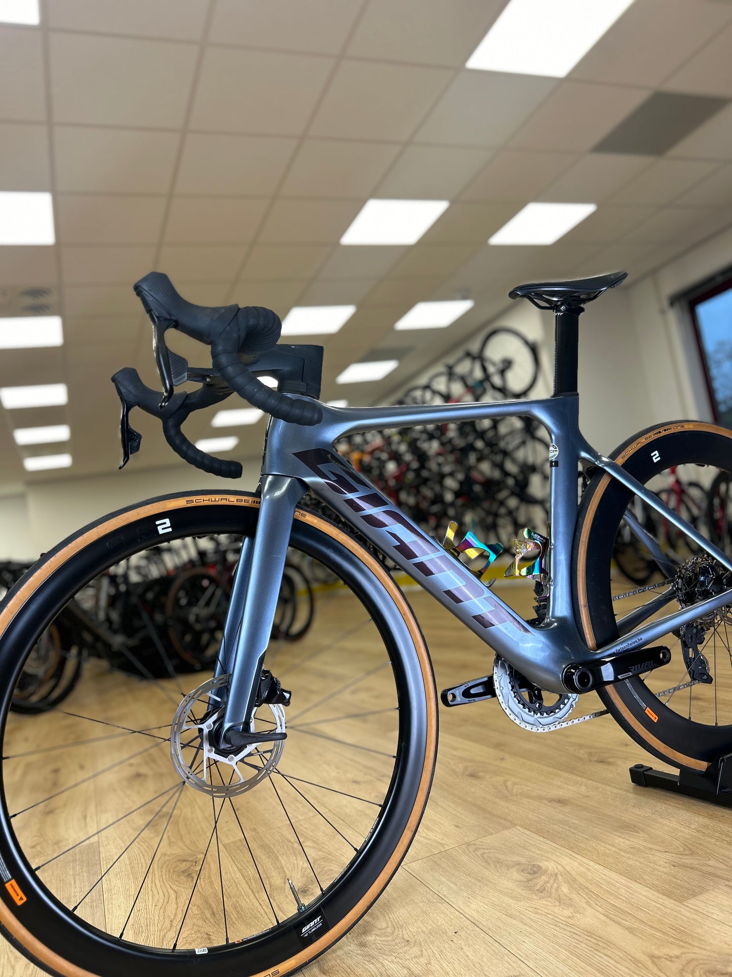 Giant propel full Carbon AXS Disc Racefiets