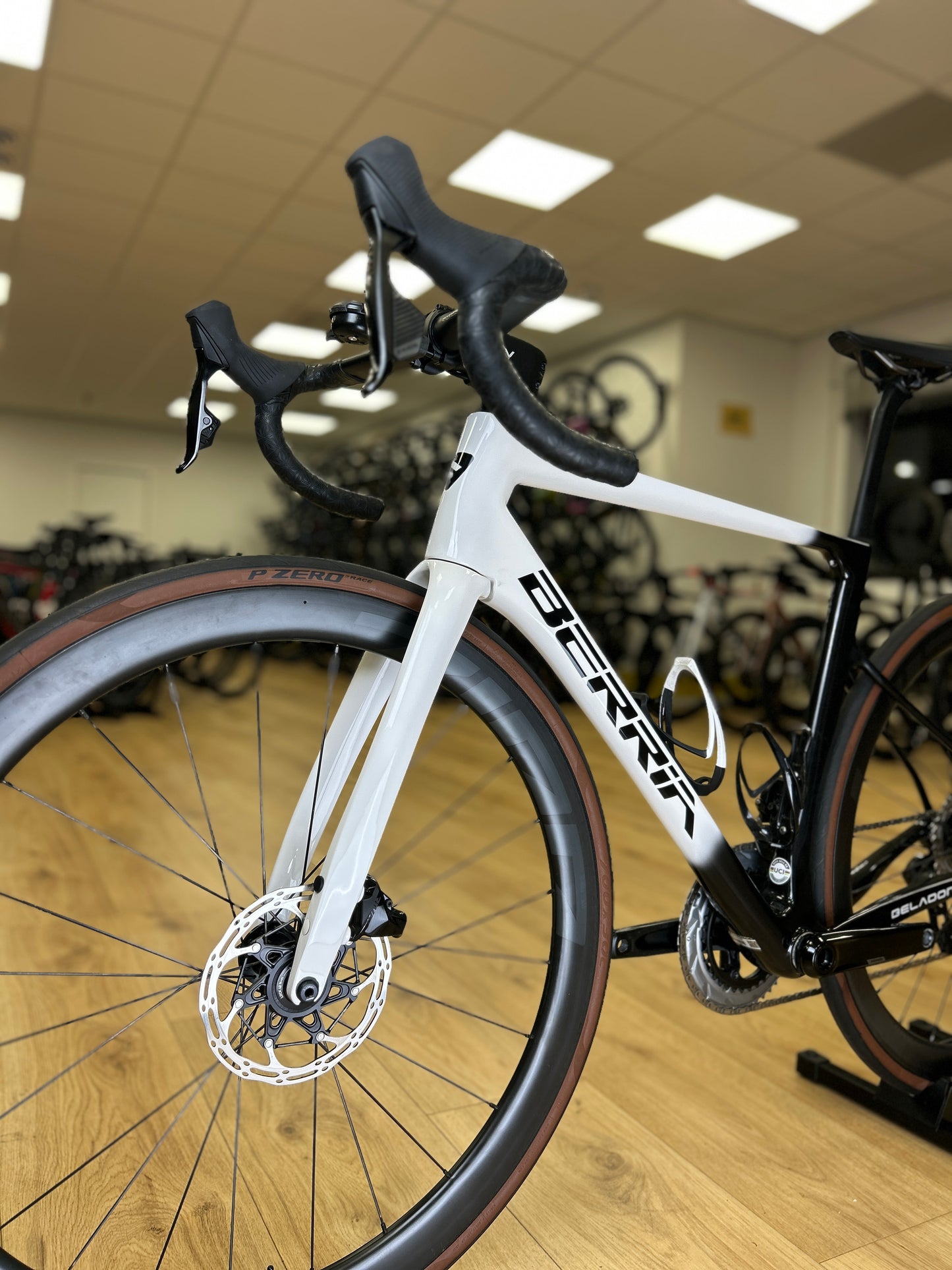 Berria Belator AXS Carbon Racefiets