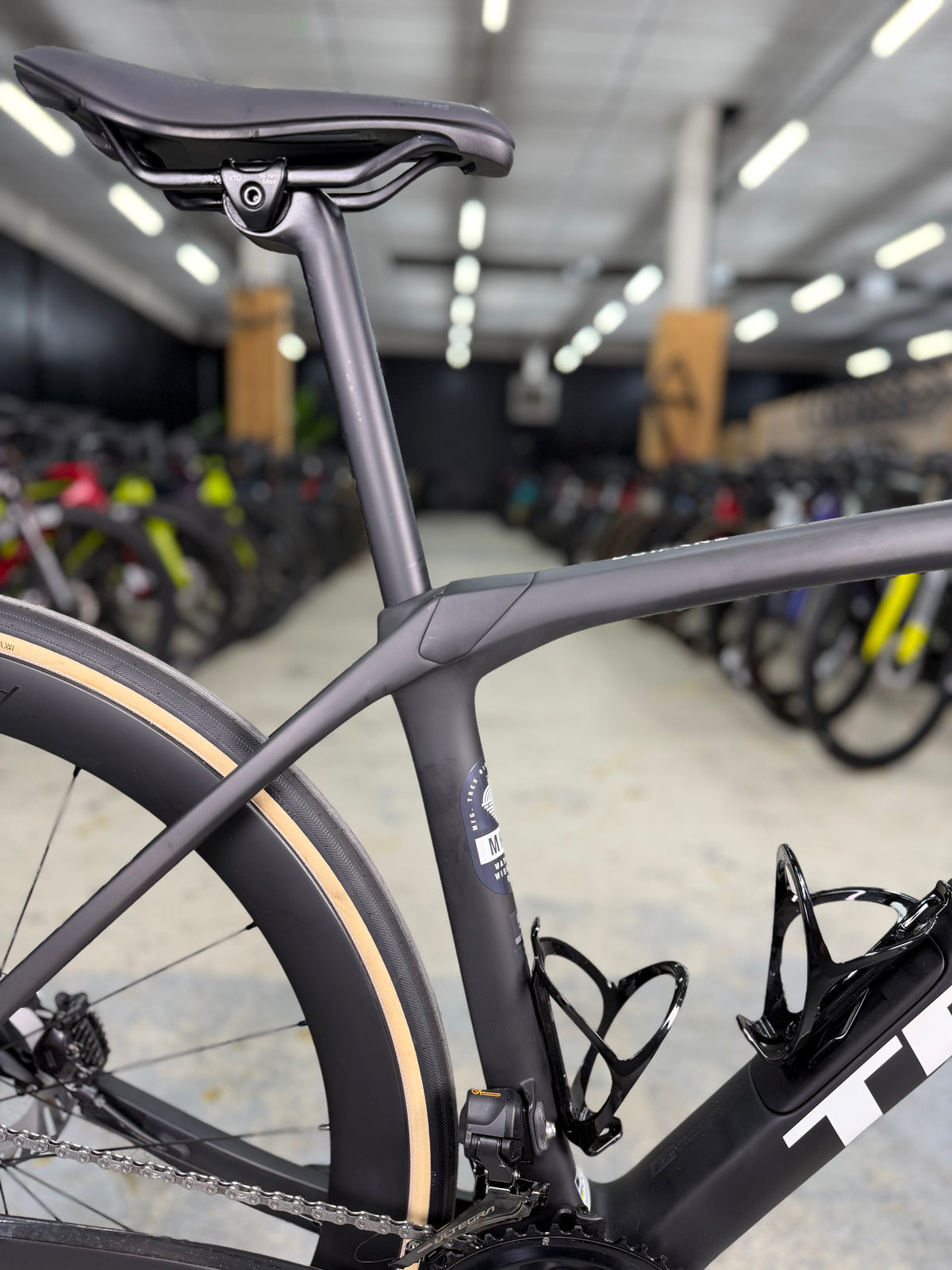 SHOWROOM Trek Domane SLR Di2 Carbon Racefiets