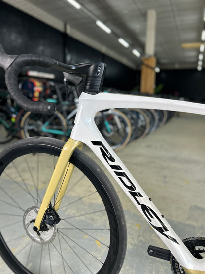 Ridley Fenix SLiC Di2 Carbon Racefiets