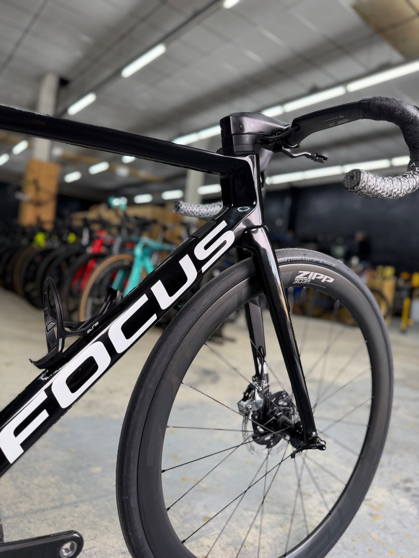 Focus Izalco Max SRAM RED eTap Carbon Racefiets