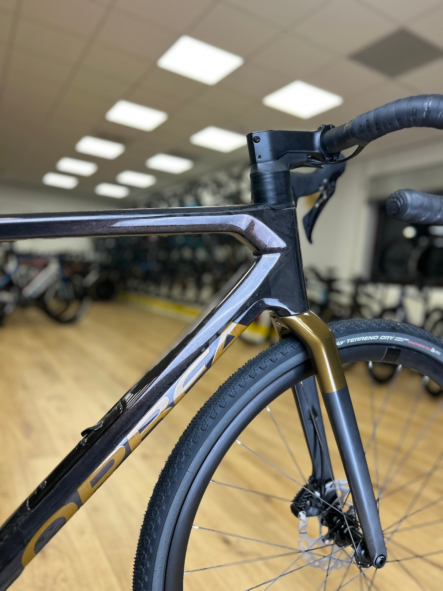 0km Showroom Model Orbea Terra Gravel Fiets