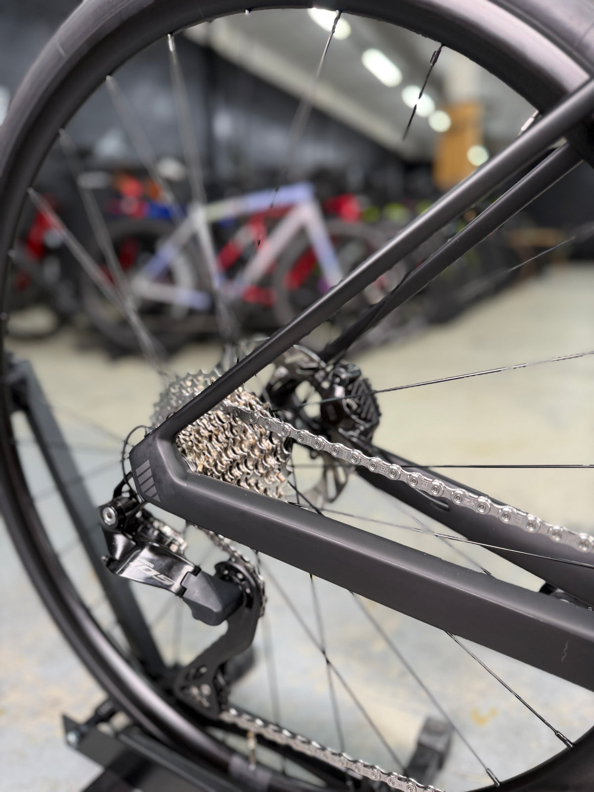 NIEUW BMC Roadmachine TWO Di2 Carbon Racefiets