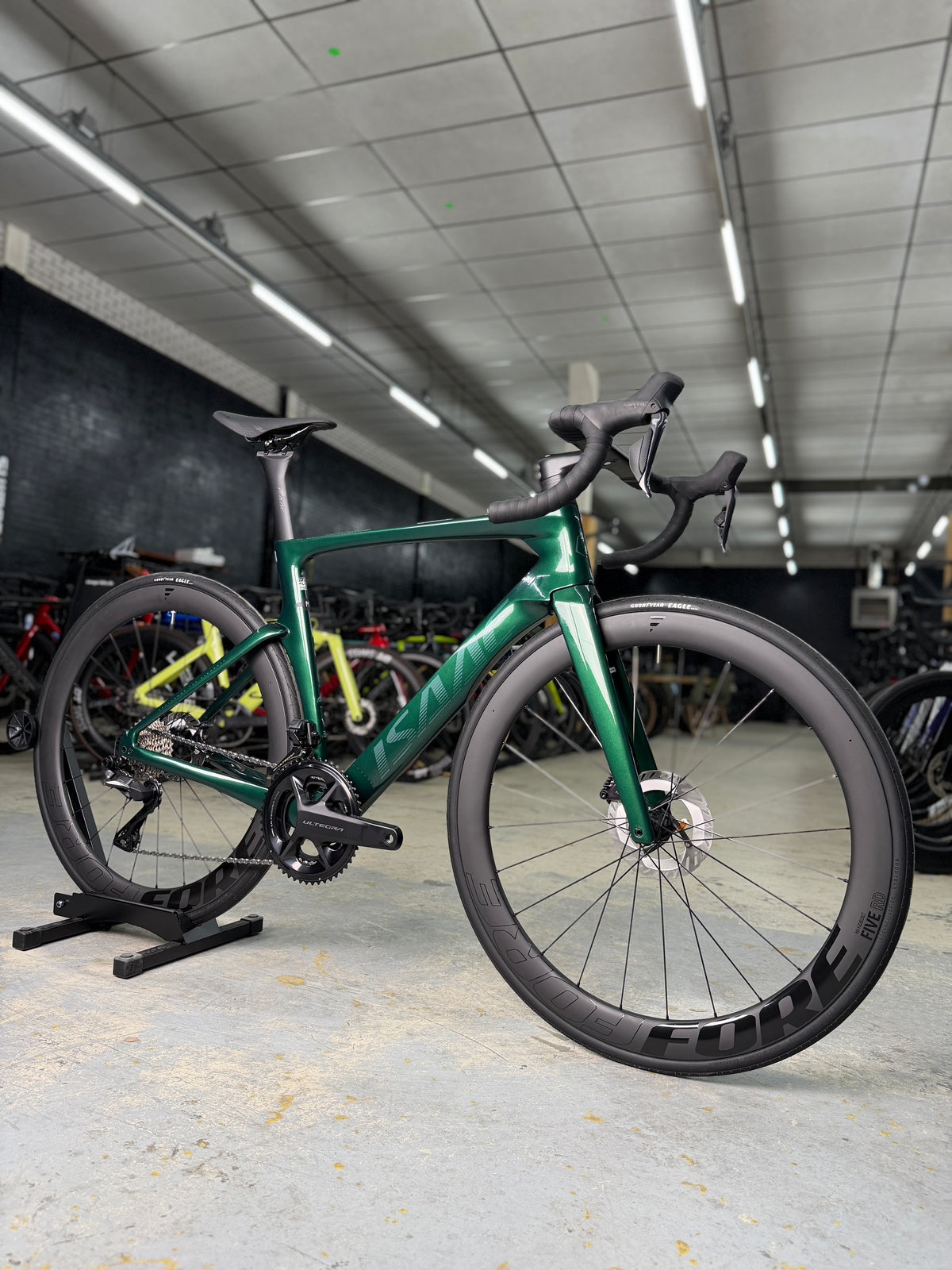 NIEUW Isaac Meson Di2 Carbon Racefiets