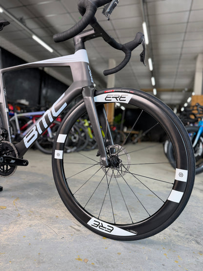 NEW BMC Teammachine R 01 AXS Carbon Road Bike
