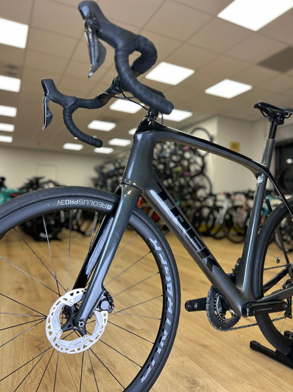 Trek Domane SL7 Di2 Carbon Racefiets