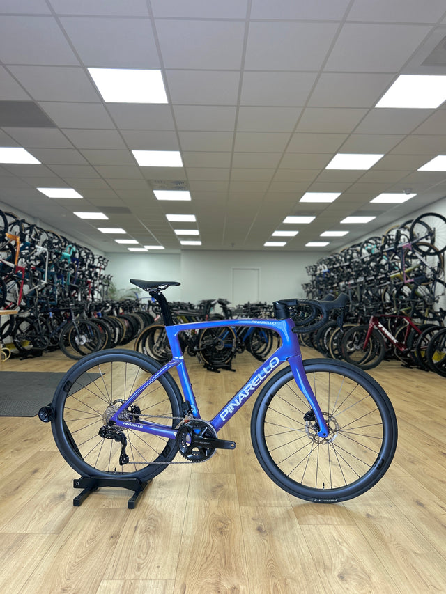 0km Showroom Model Pinarello F5 Di2 Carbon Racefiets