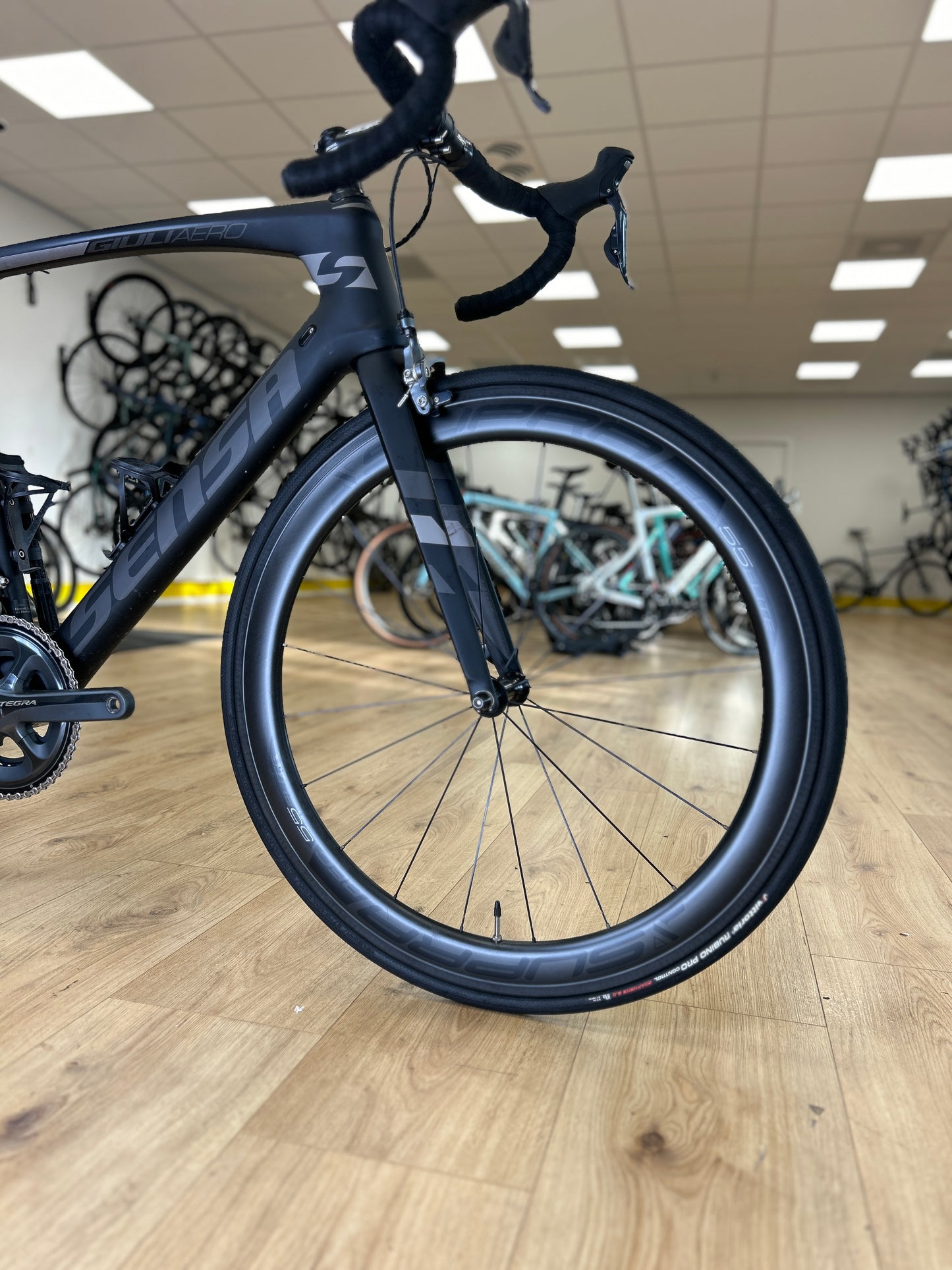 Sensa Giulia Aero Di2 Carbon Racefiets