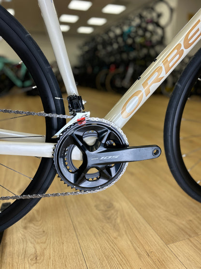 Showroom Model Orbea Orca M30 Carbon Racing Bike