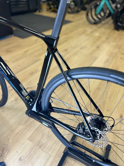0km Showroom Model Giant TCR Advanced 2 Carbon Racefiets