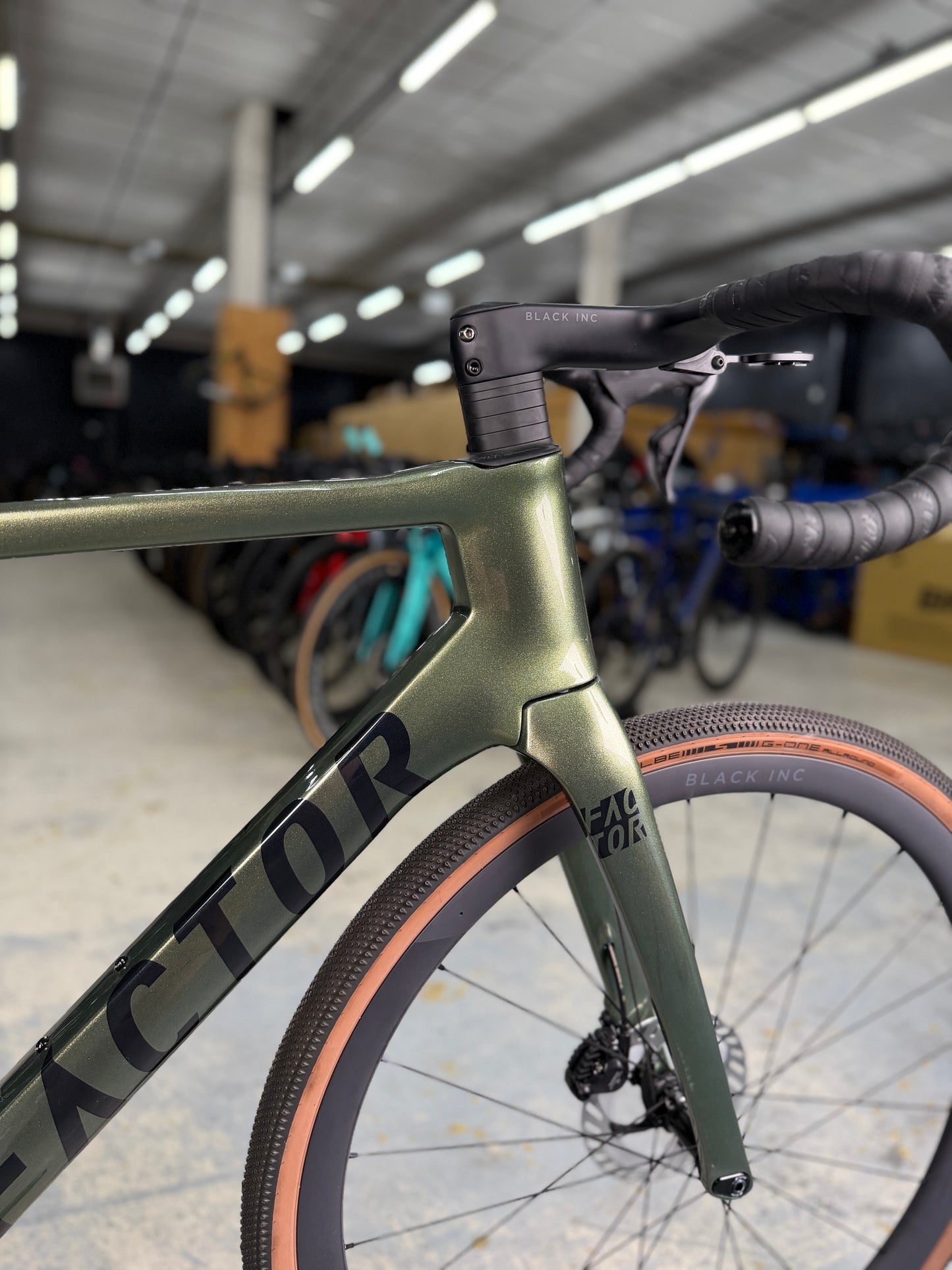 NIEUW Factor Ostro Gravel GRX Di2 Gravel Fiets