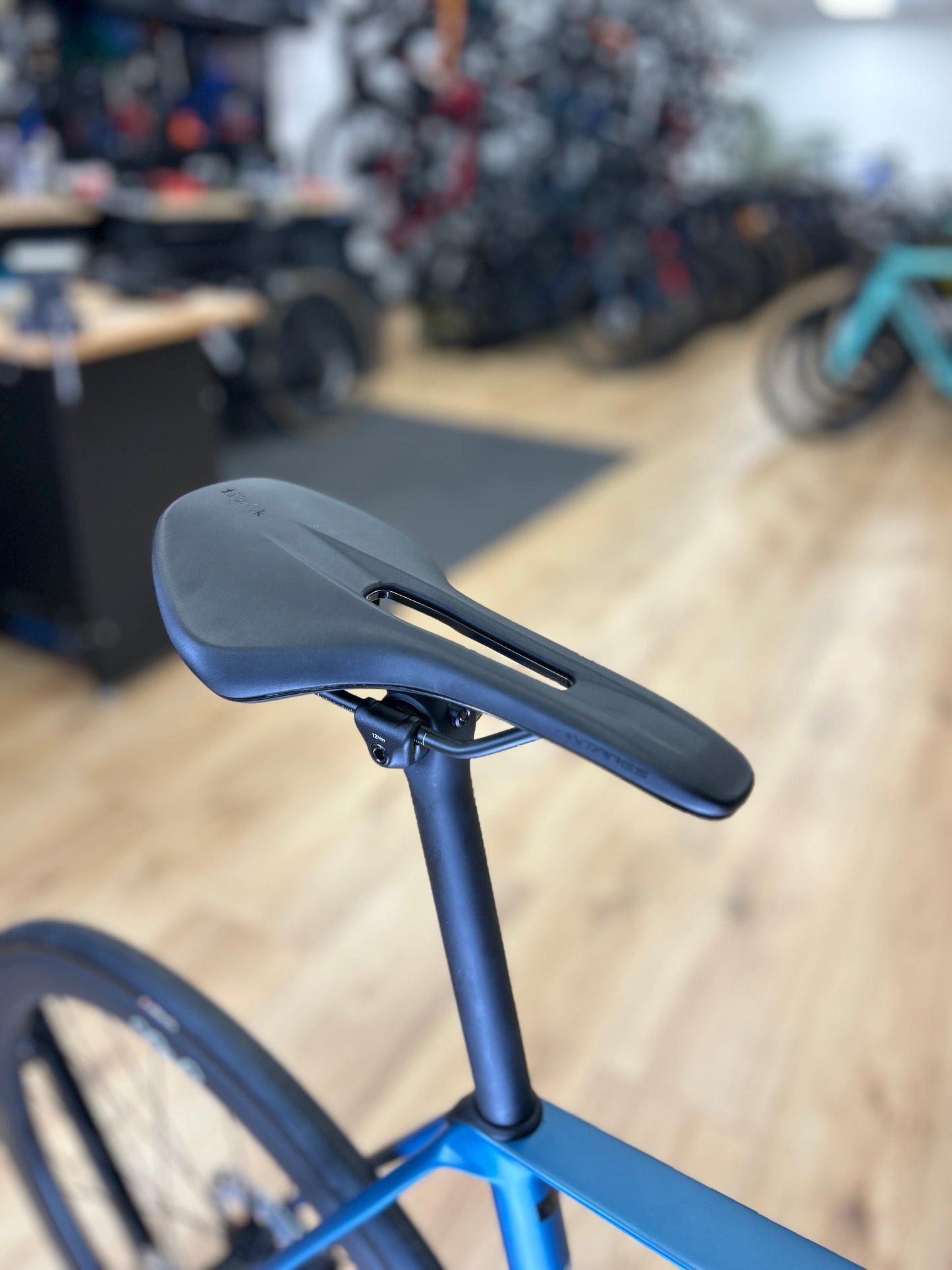 0km Showroom Model Orbea Orca M20iTEAM Di2 Carbon Racefiets