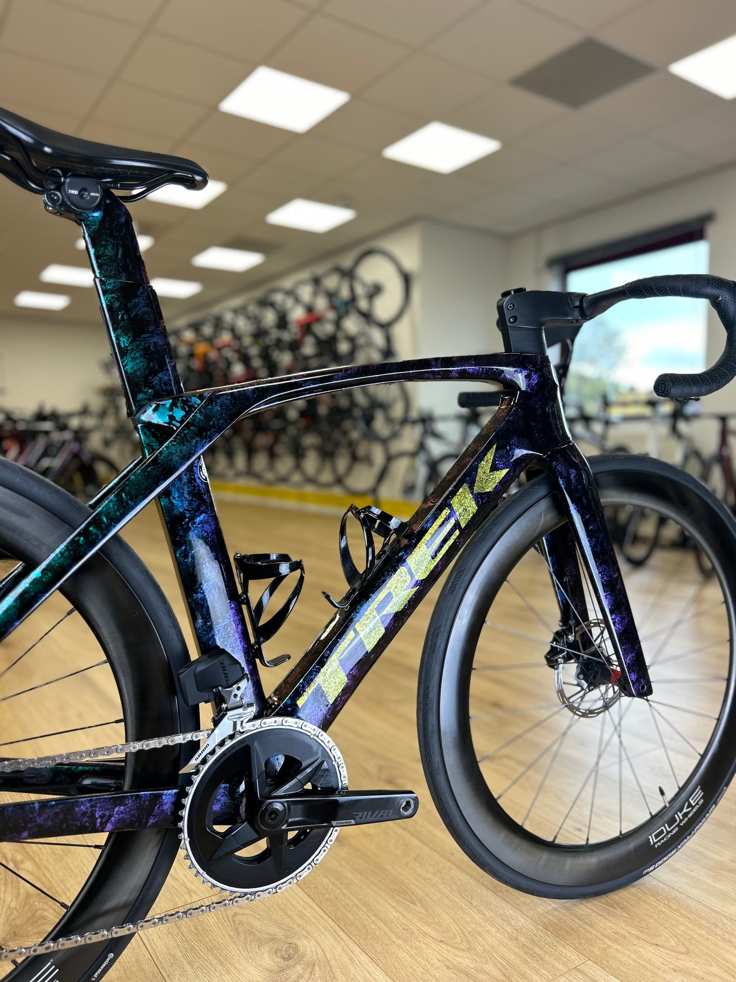 Trek Madone SLR6 SRAM AXS Carbon Racefiets