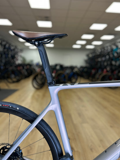 Scott Addict RC10 AXS Carbon Road Bike