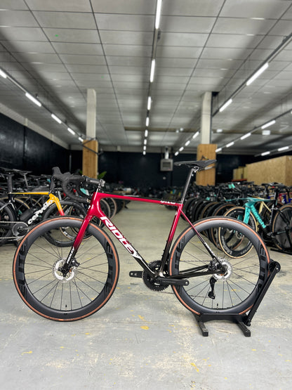 Showroom model Ridley Helium SLX Di2 Carbon Race Bike