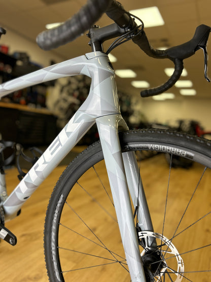 100km Trek Boone 5 Carbon Road Bike