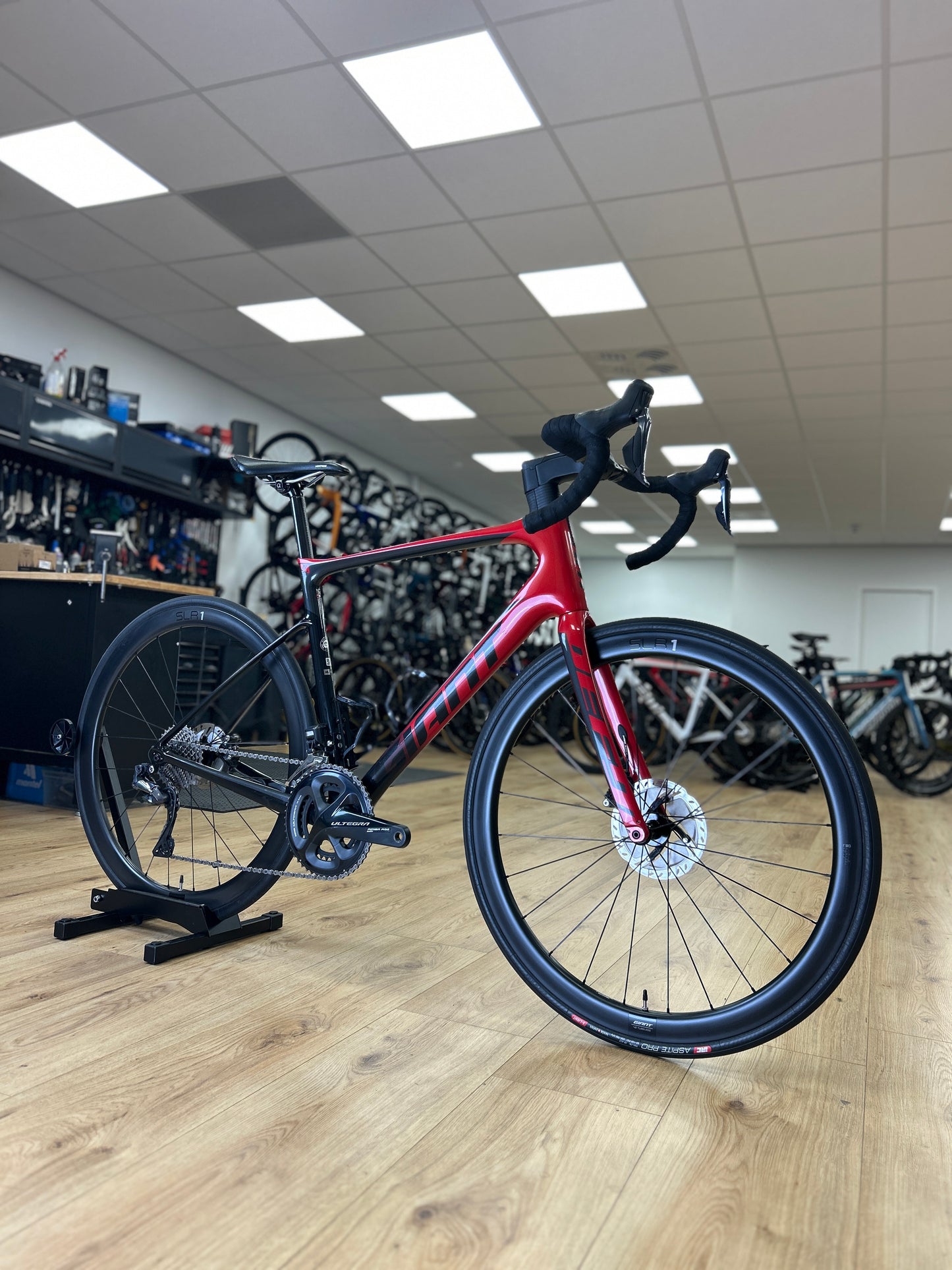 Giant Defy Pro Di2 Carbon Racefiets