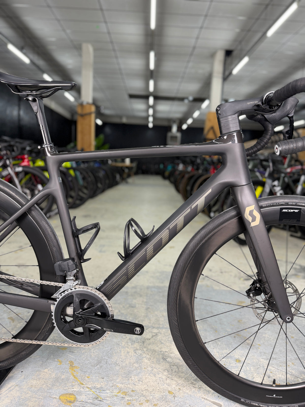 Scott Addict AXS Carbon Road Bike