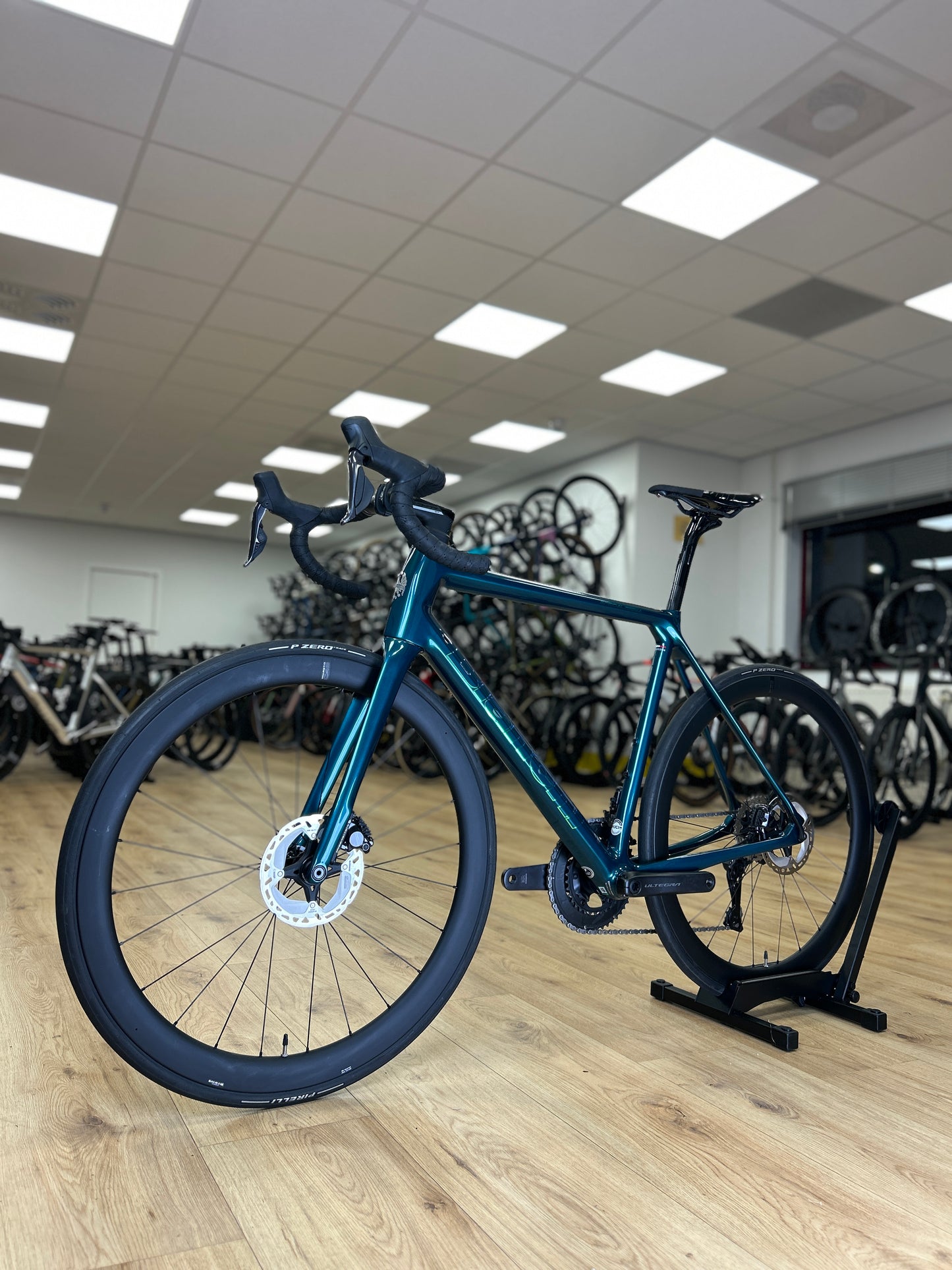 Bianchi Specialissima CV Di2 Carbon Road Bike