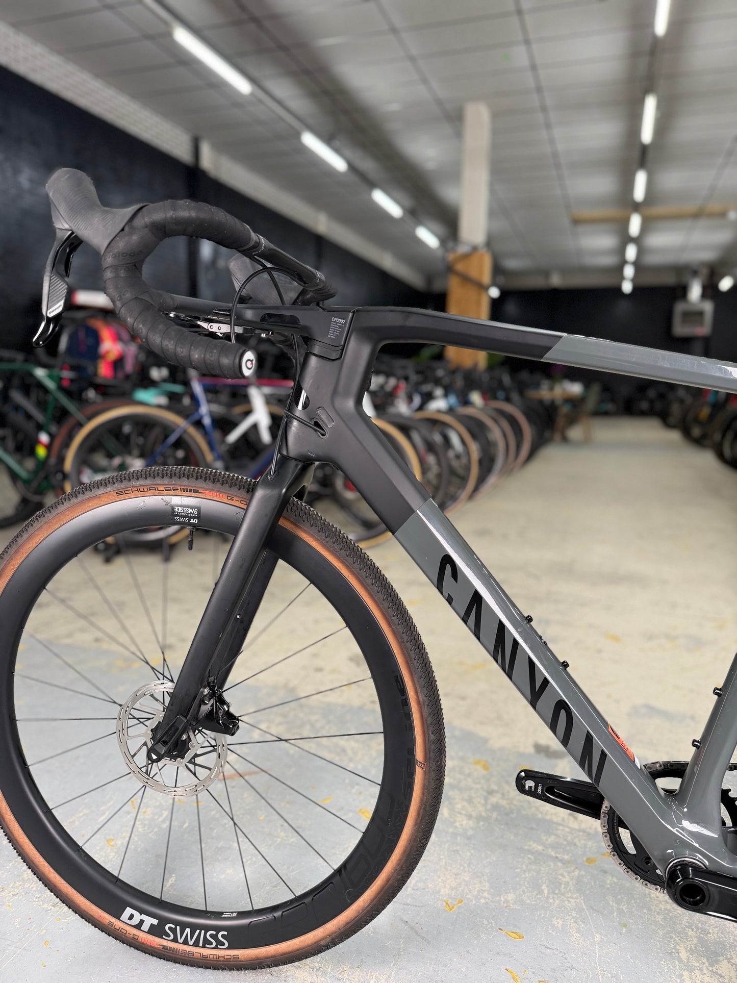 Canyon Grail CF SL7 AXS Gravel Fiets