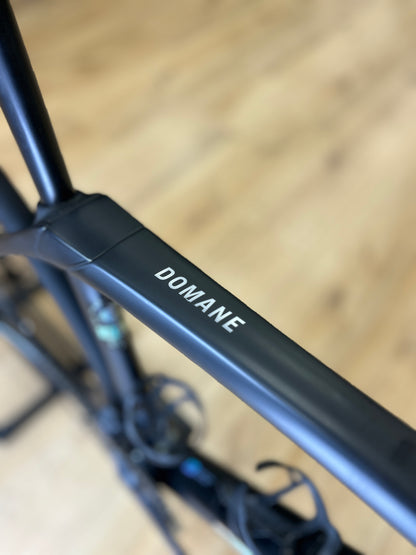 Trek Domane SLR7 Di2 Carbon Racefiets