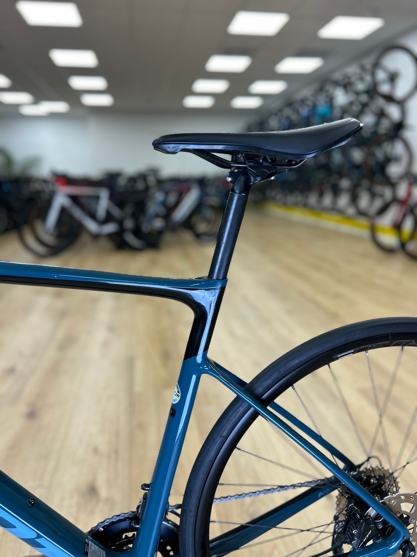 Giant Defy Carbon Racefiets