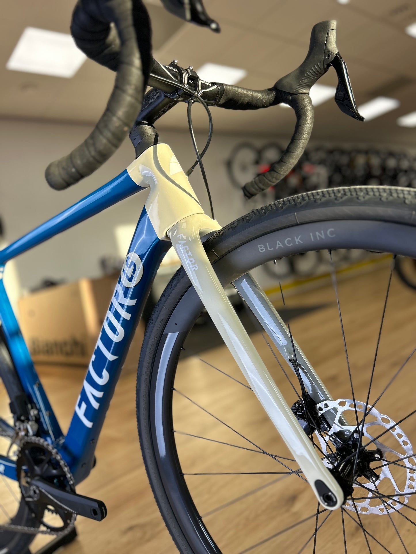 NIEUW FACTOR LS GRAVEL DI2 Carbon