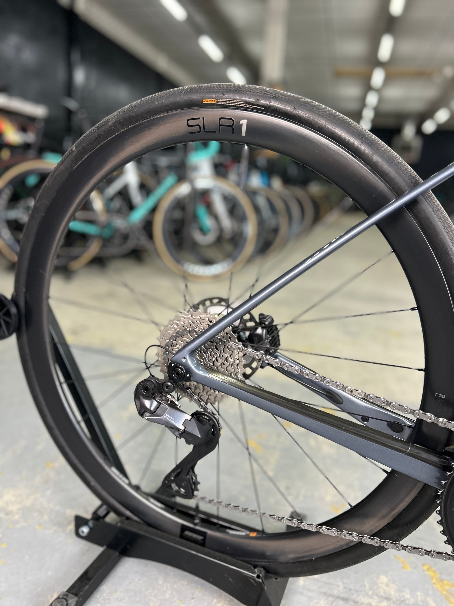 Giant Defy Advanced Pro 1 Di2 Carbon Racefiets