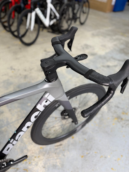 Bianchi Oltre XR4 Dura Ace Di2 Carbon Racefiets
