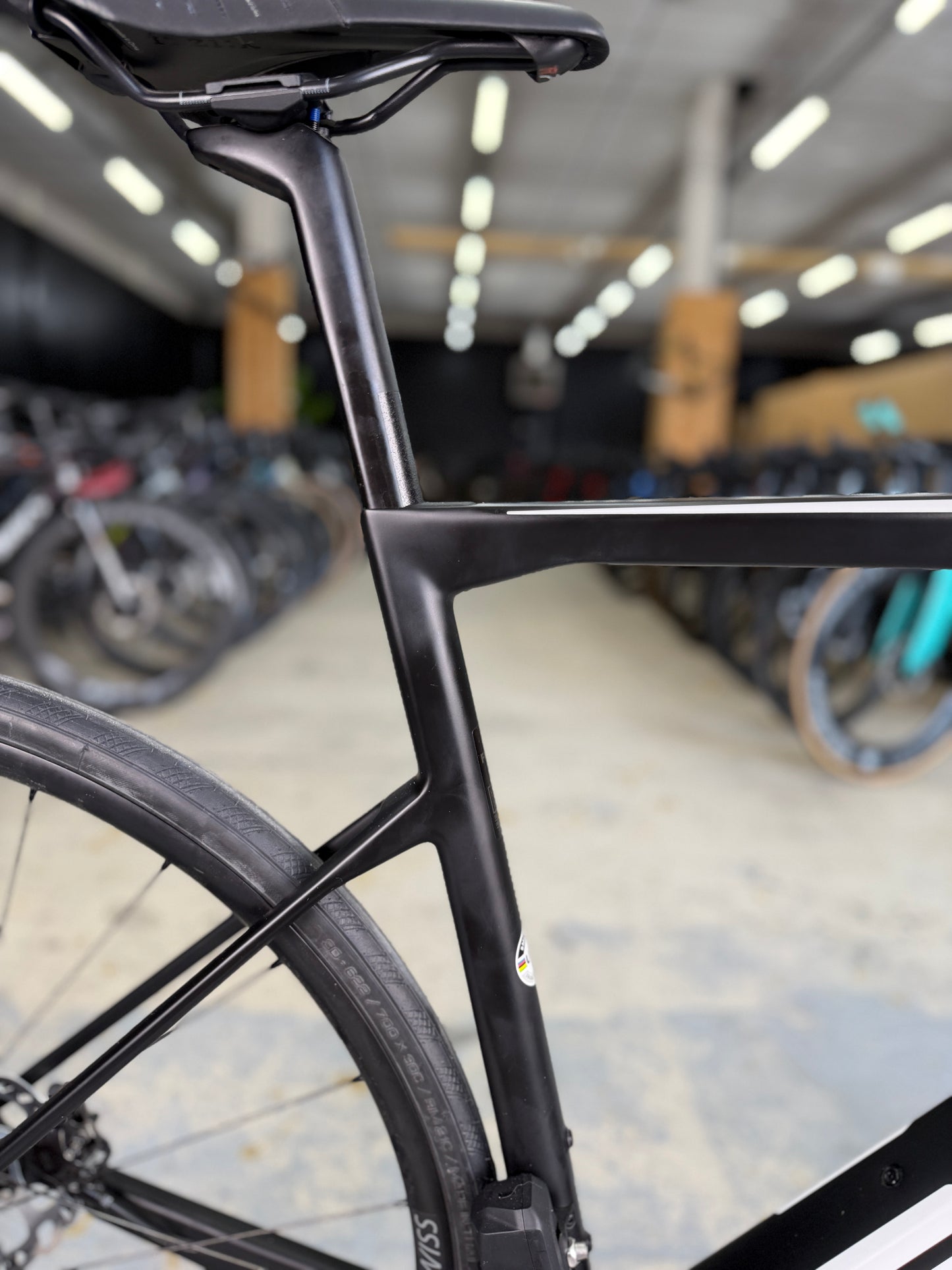 NIEUW BMC Teammachine SLR FIVE Di2 Carbon Racefiets