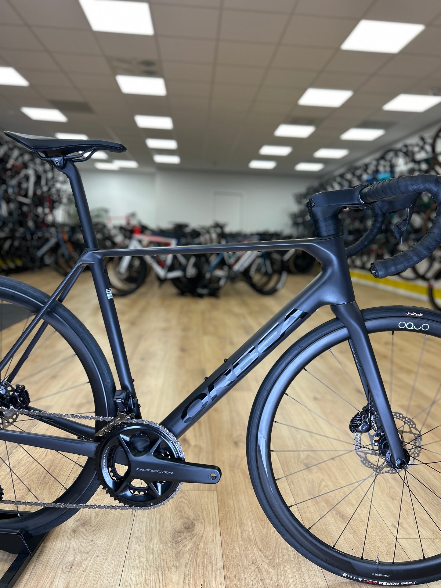 0km Showroom Model Orbea Orca M20i Di2 Carbon Racefiets
